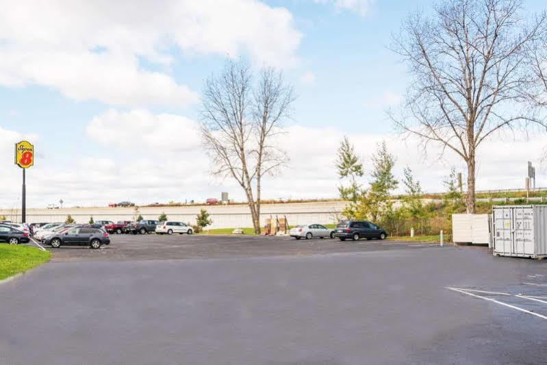 Super 8 By Wyndham Wausau Esterno foto